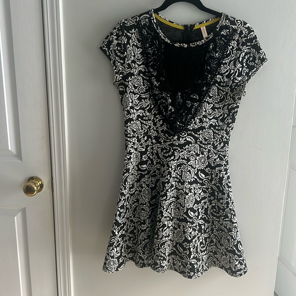 Black and White Patterned Dress with Lace Detailing